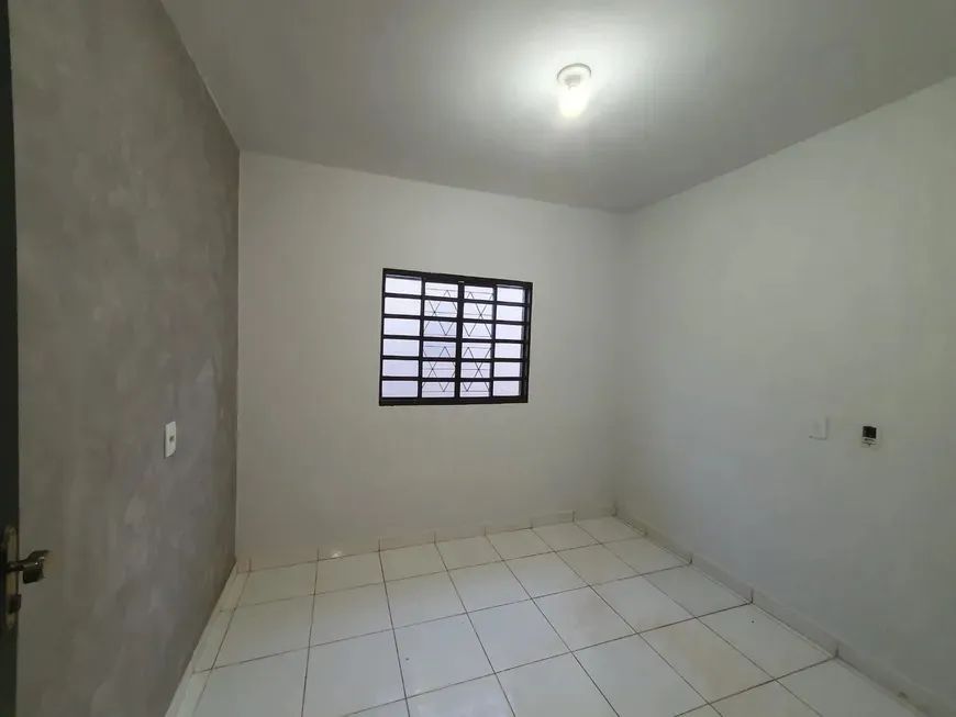 CASA A VENDA NO RECANTO DAS EMAS. - Foto 4
