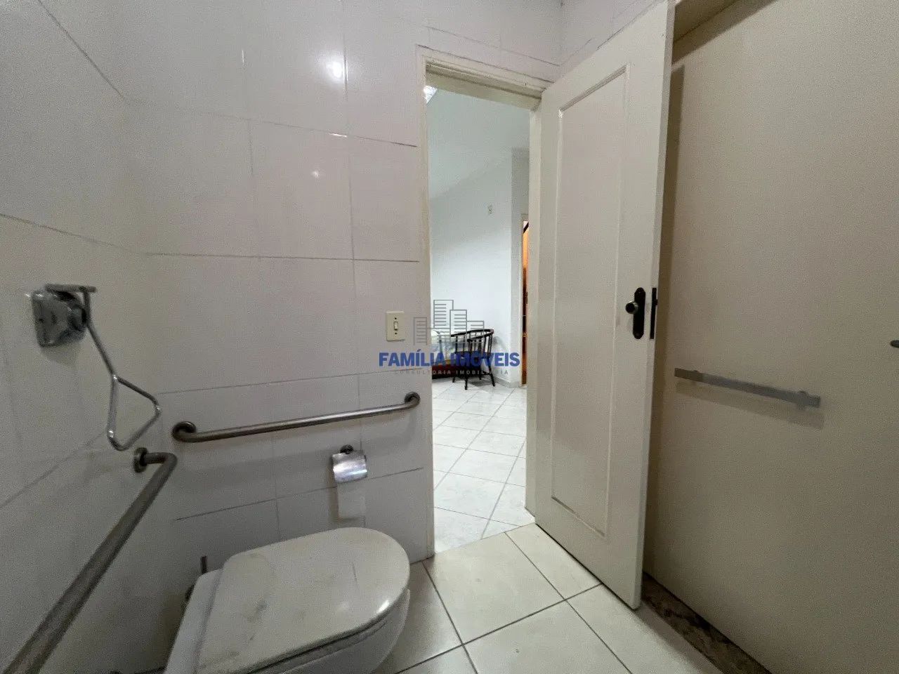 Casa para alugar comercial 4 quarto 1 suite 3 vagas Embaré SP - Foto 7