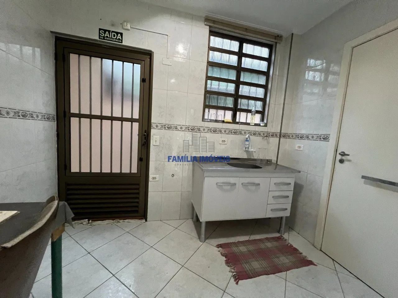 Casa para alugar comercial 4 quarto 1 suite 3 vagas Embaré SP - Foto 9