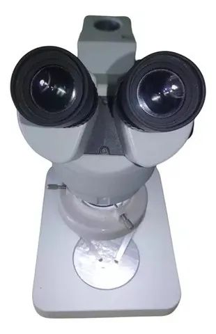 Microscópio Binocular Com Lente De 5x E Luz De Led - Foto 4