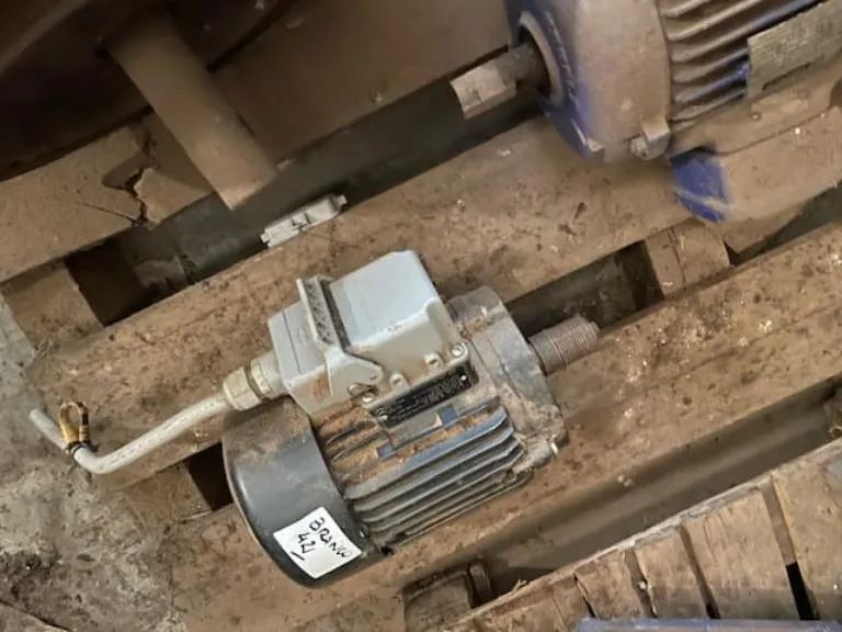 Motor Elétrico 1715 Rpm 220/380 Volts 2 Cv