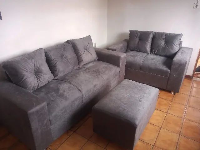 Sofá Novo 2 E 3 Lugares + Puff de Brinde Pronta Entrega Em Santa Luzia E Região