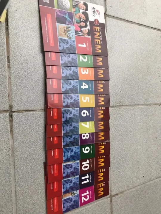 Livro e apostila  - Foto 4
