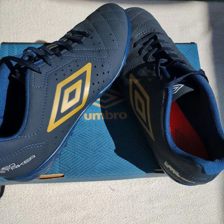 Chuteira Society Umbro  - Foto 2