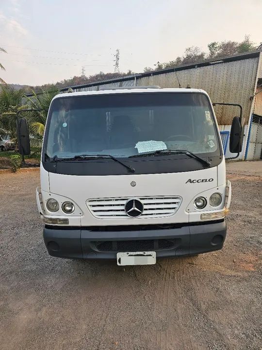 Caminhão Mercedes-Benz Accelo 915C 2011/2012 - Foto 5