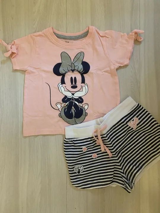 Roupinha importada Minnie Mouse Bebê - 12-18 meses 