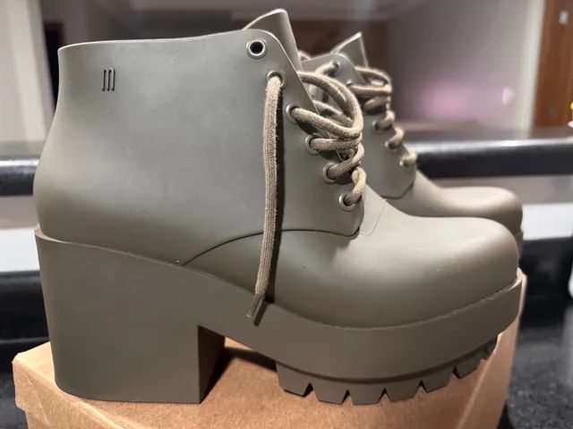 Bota melissa verde store militar