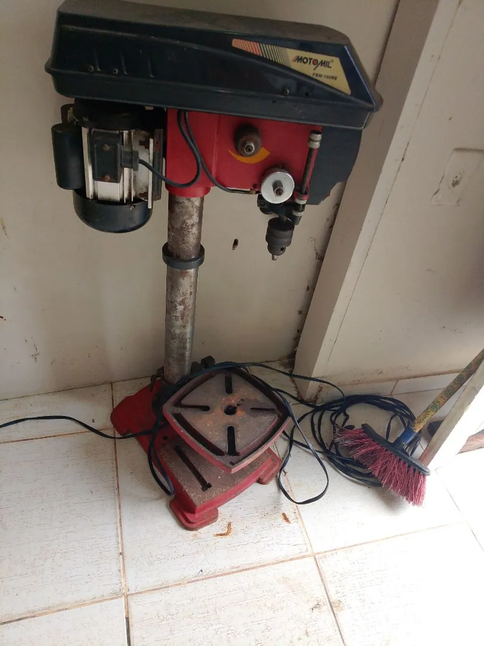 Furadeira de Bancada MOTOMIL