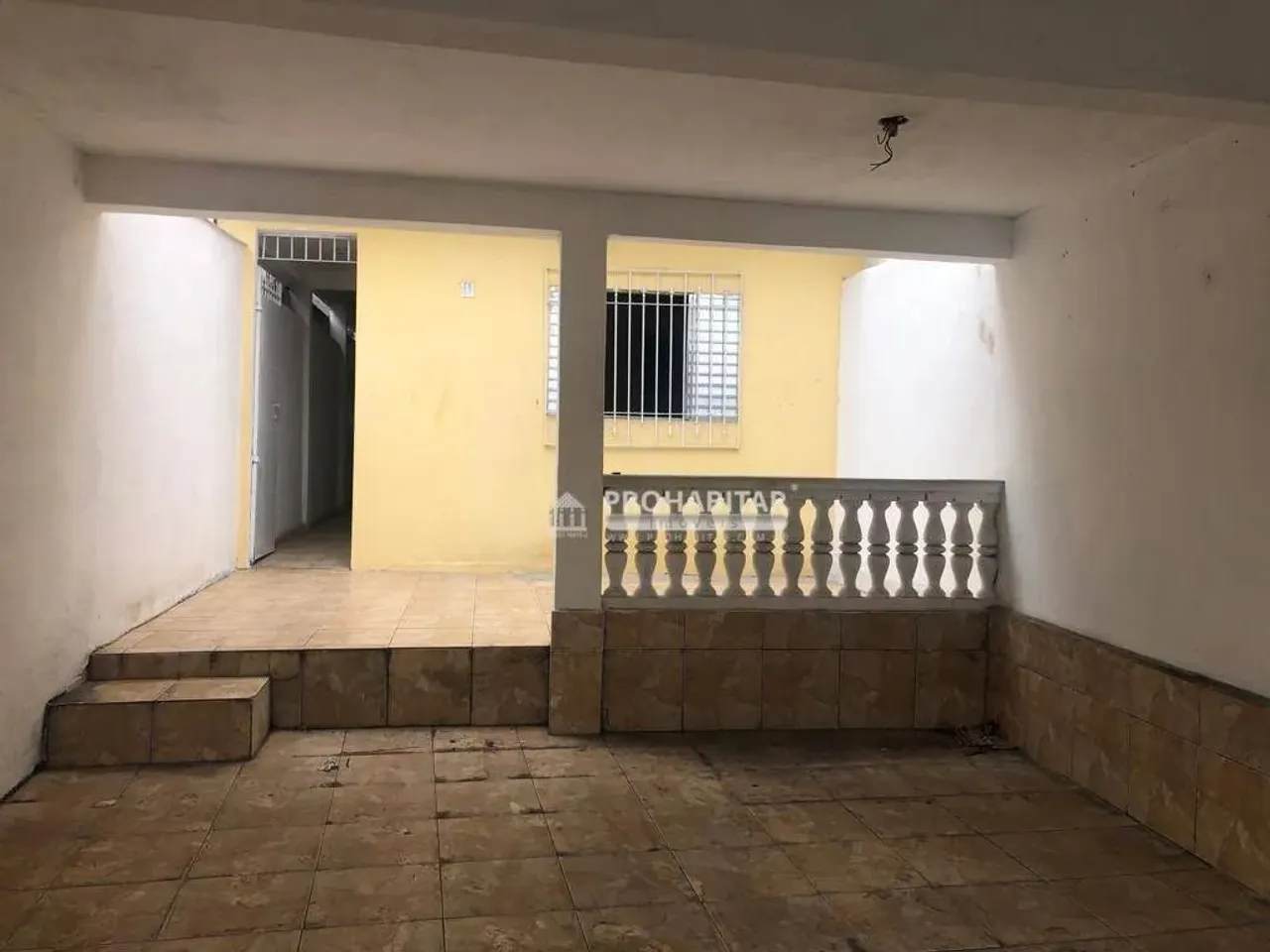 Sobrado com 3 quartos para alugar no Jardim Lucélia