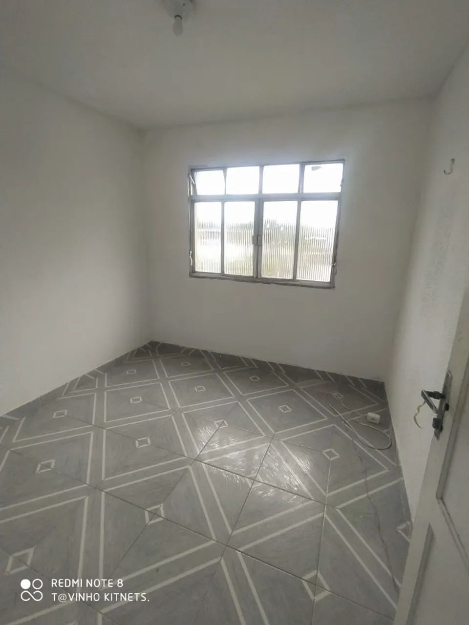 Alugo Apartamento 2 quartos 