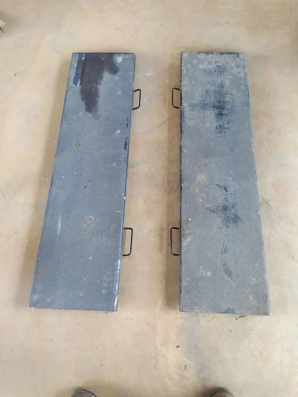 Par de pratos traseiro para alinhamento em rampa ou vala