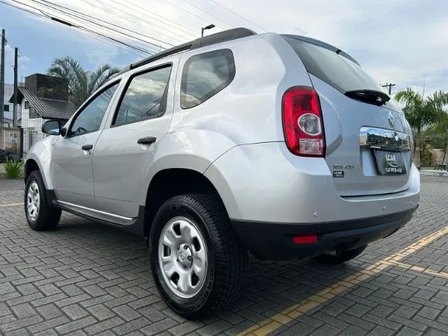 DUSTER 1.6 EXPRESSION HI-FLEX MEC - ANO 201 - Foto 4