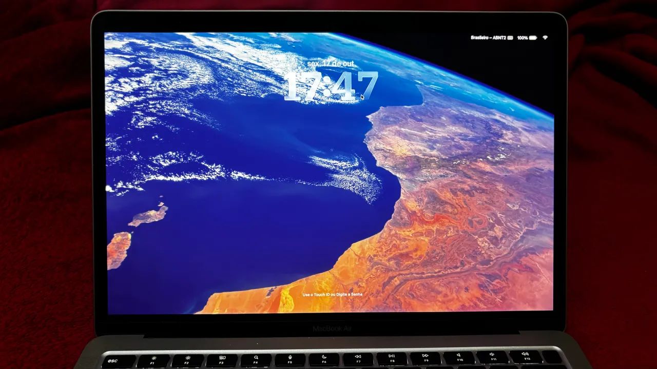 MacBook Air A2337 13