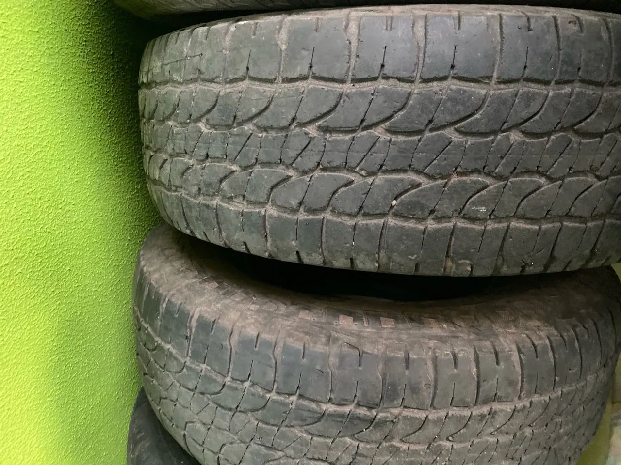 Pneu pra Caminhonete Pneu 265/65R17