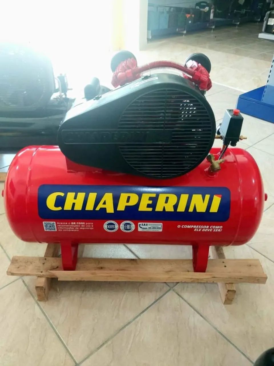 Compressor de ar Chiaperini 110L 140psi Motor 2HP Profissional Red (Loja) - Foto 3