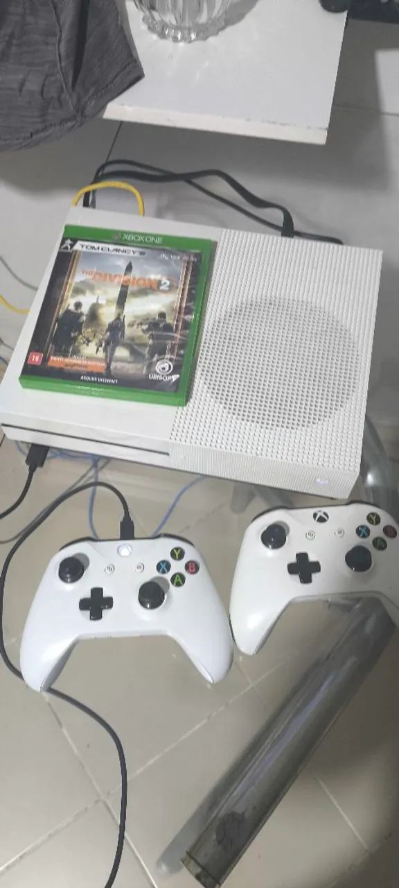 Xbox One S funcionando perfeitamente 