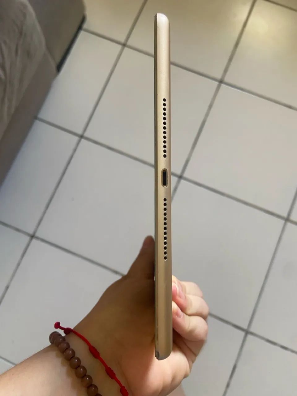 iPad 5a geração- 128gb de armazenamento Dourado - Foto 5