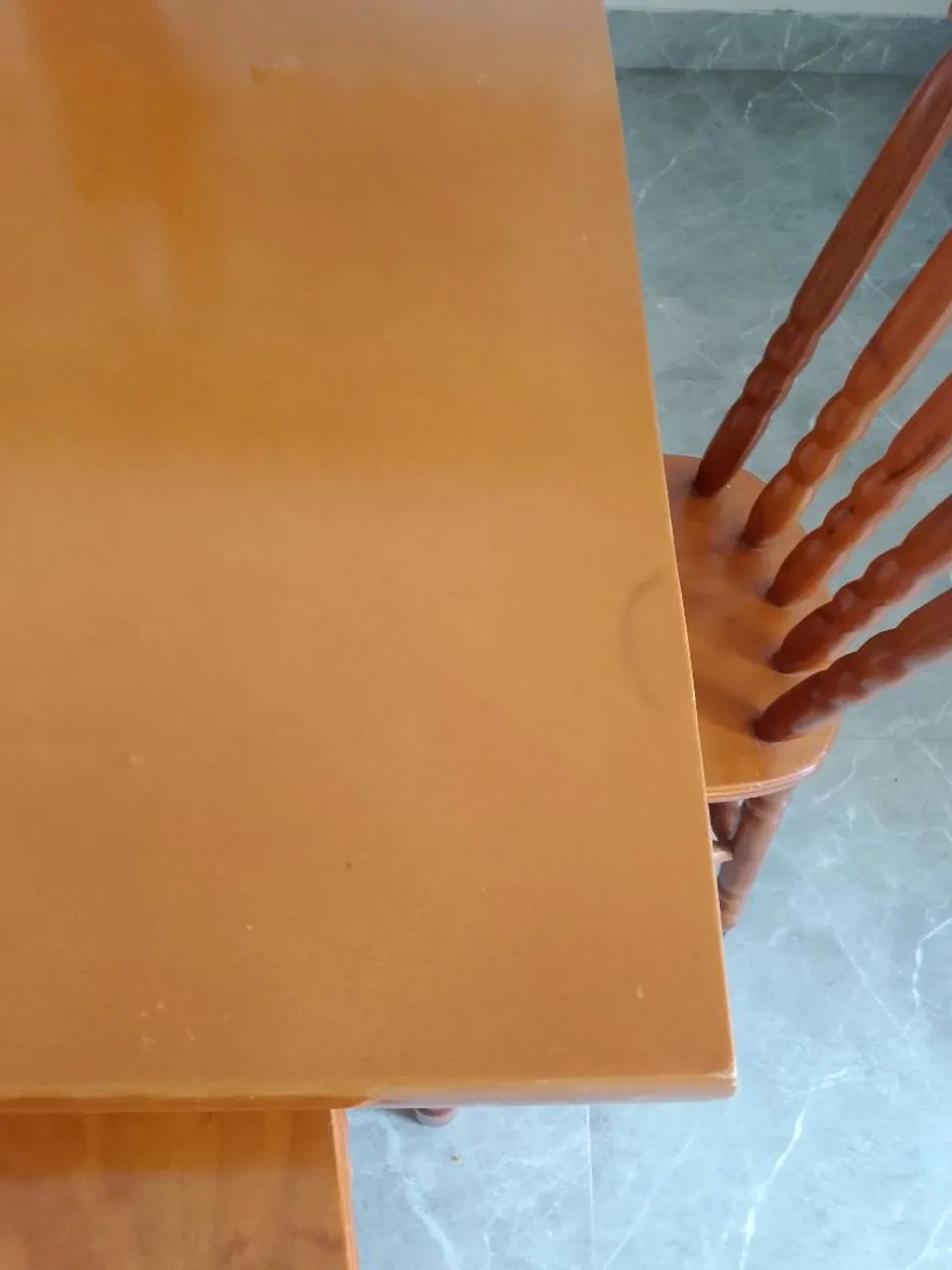 Mesa  madeira  maciça 
