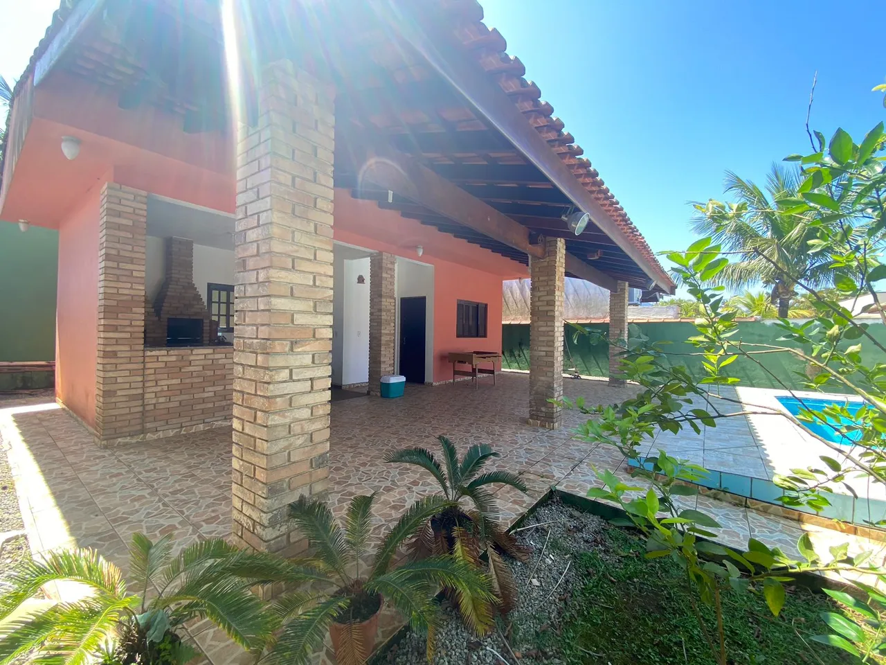 Casa no Morada da Praia com 168m² em lote de 504m² - 3 quartos / piscina / área gourmet