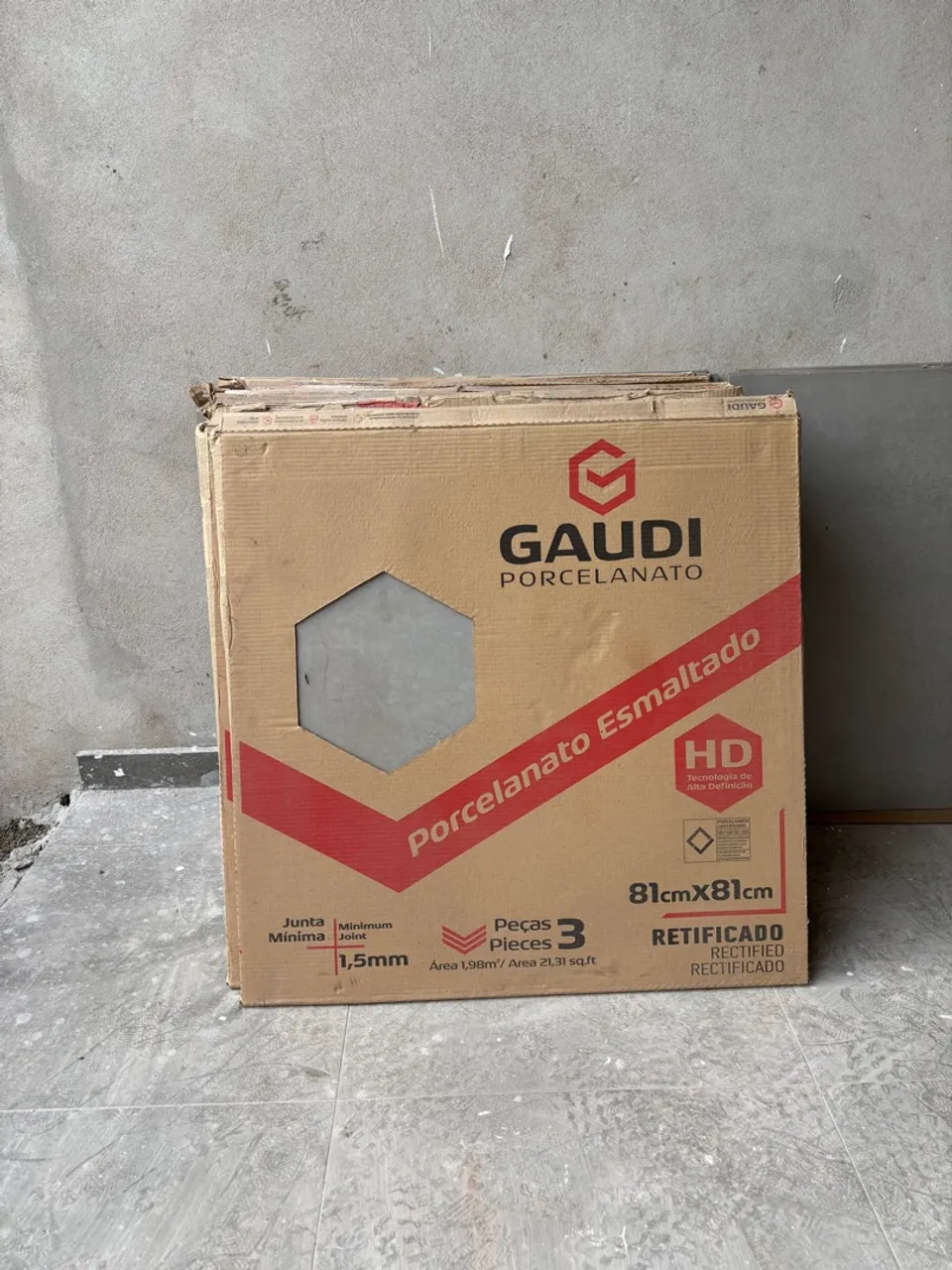 13x Caixas de Porcelanato Gaudi 81x81cm Esmaltado