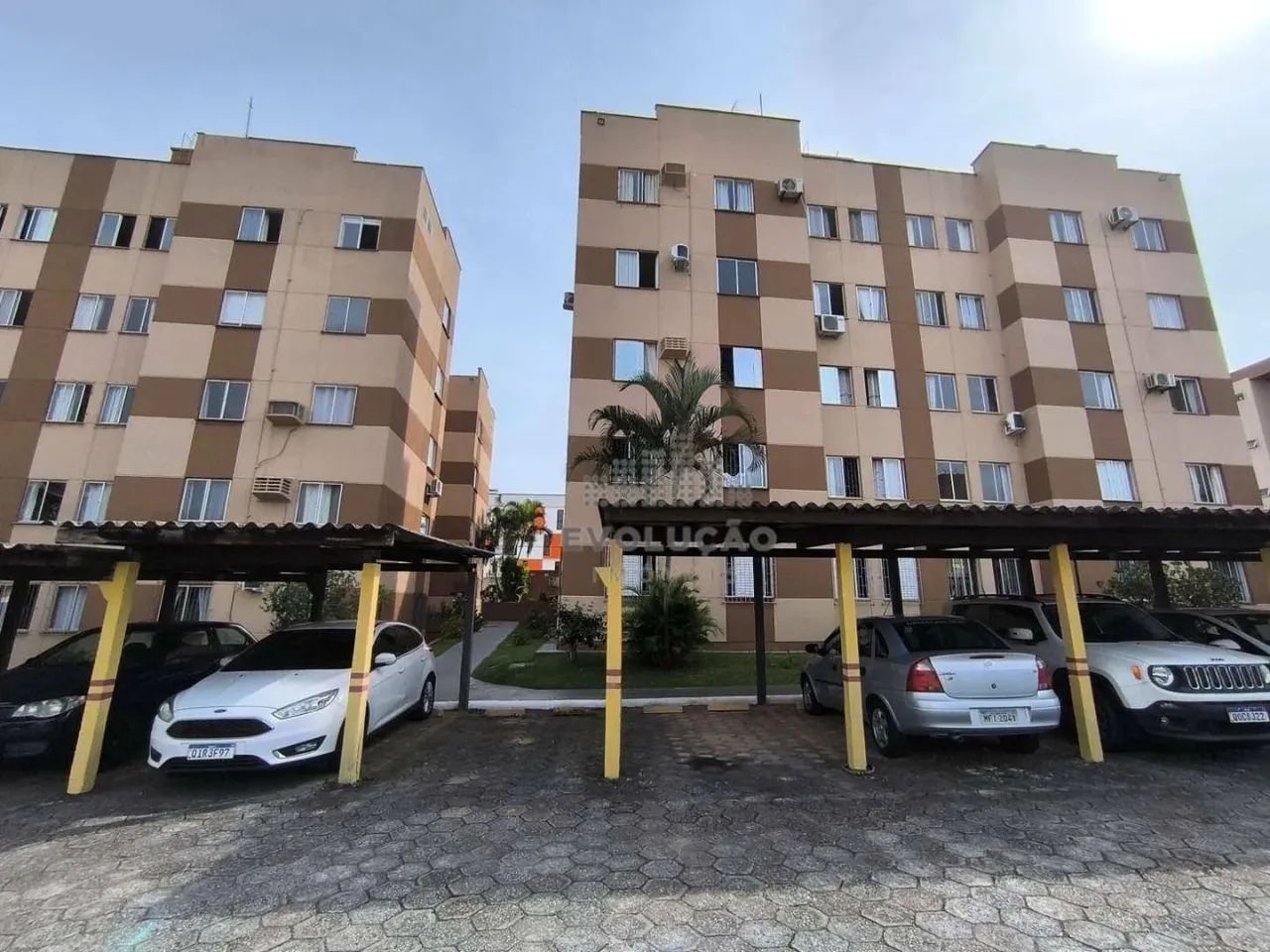 Apartamento com 3 dormitórios à venda, 65 m² - São José/SC - Foto 3