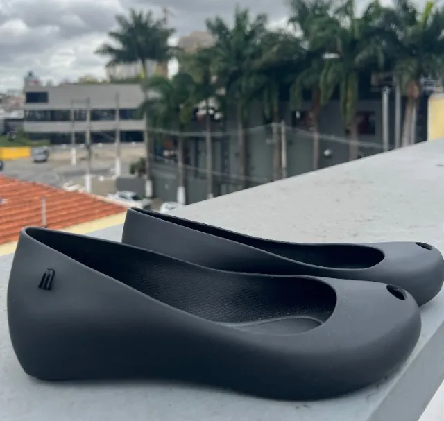 MELISSA ULTRAGIRL BASIC - PRETO OPACO TAM 35