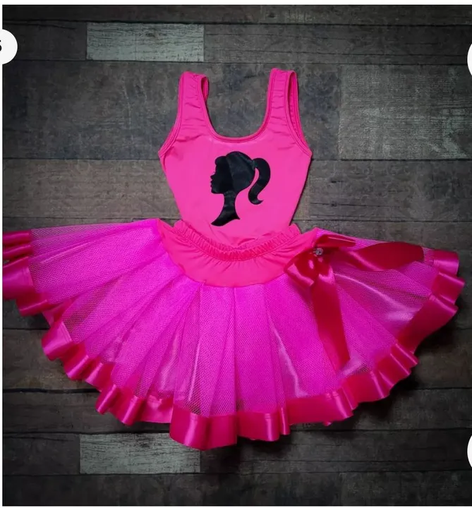 Fantasia de Barbie para menina