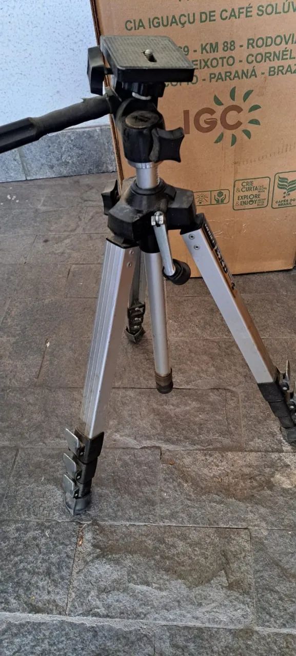 tripé para camera