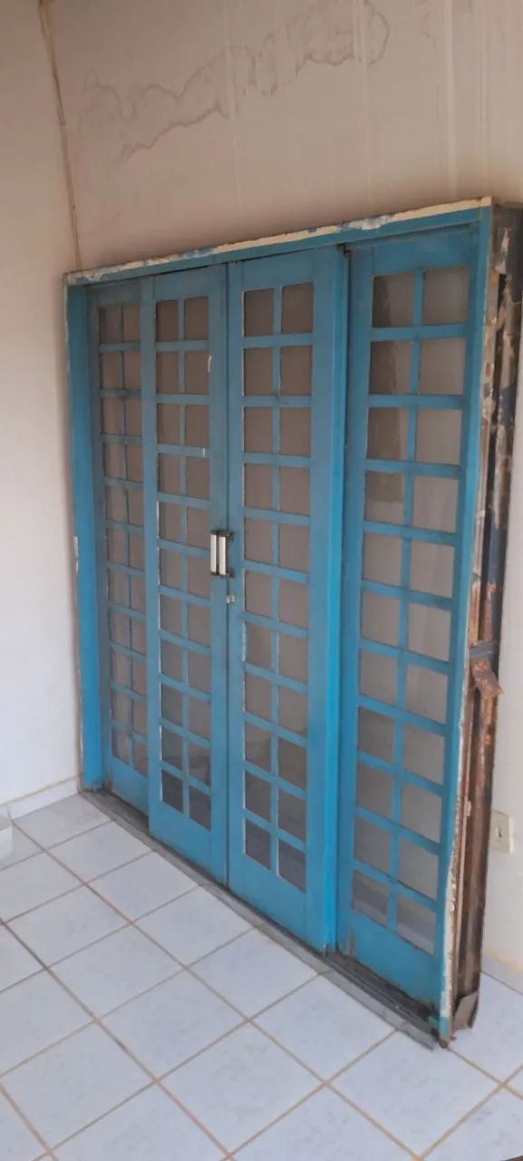 Porta de correr (já com os vidros) - Foto 3