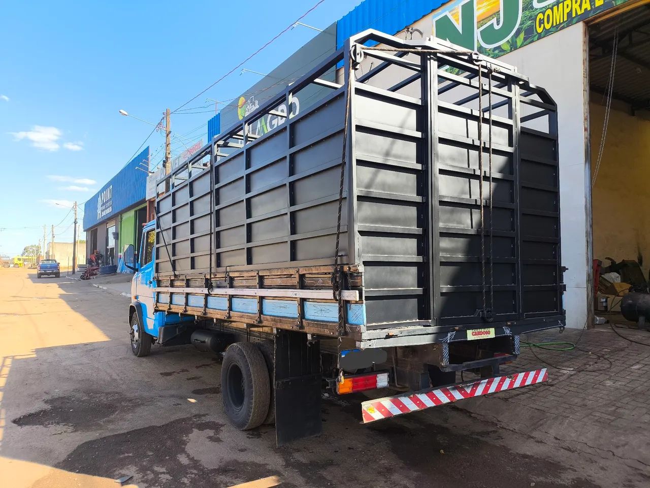 Caminhão Mercedes 710 turbinado - Foto 4