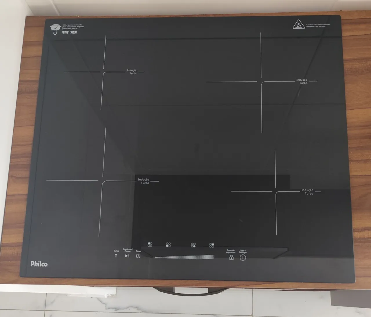 Cooktop por Indução 4 bocas Philco com armário