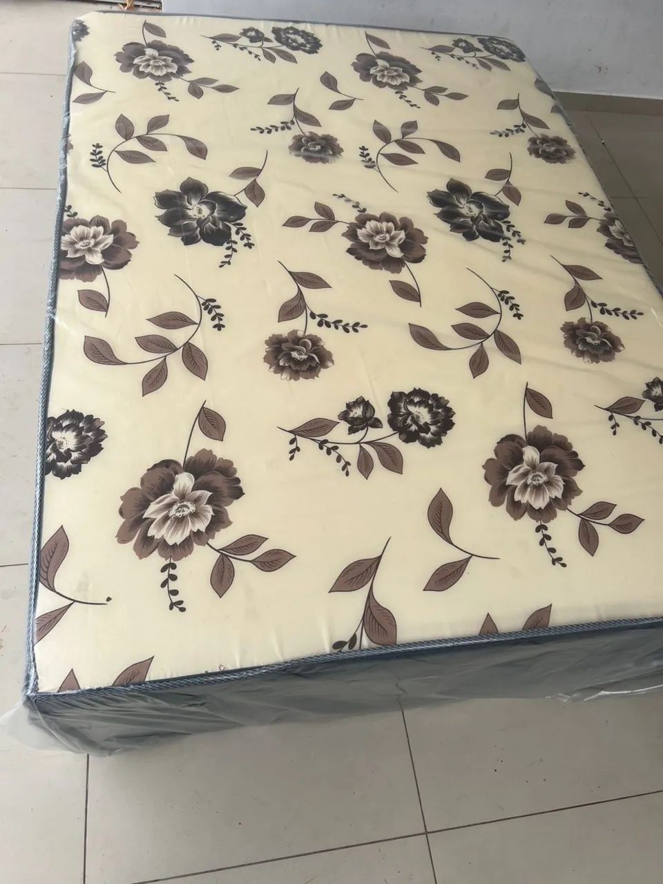 Cama casal uni box com espuma de 10cm - Foto 4