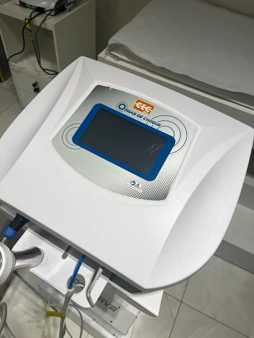 Aparelho de Ondas de Choque para Estética e tratamento da dor