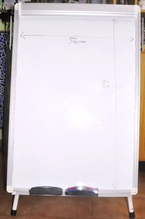 Cavalete Quadro Branco tripé - Foto 3