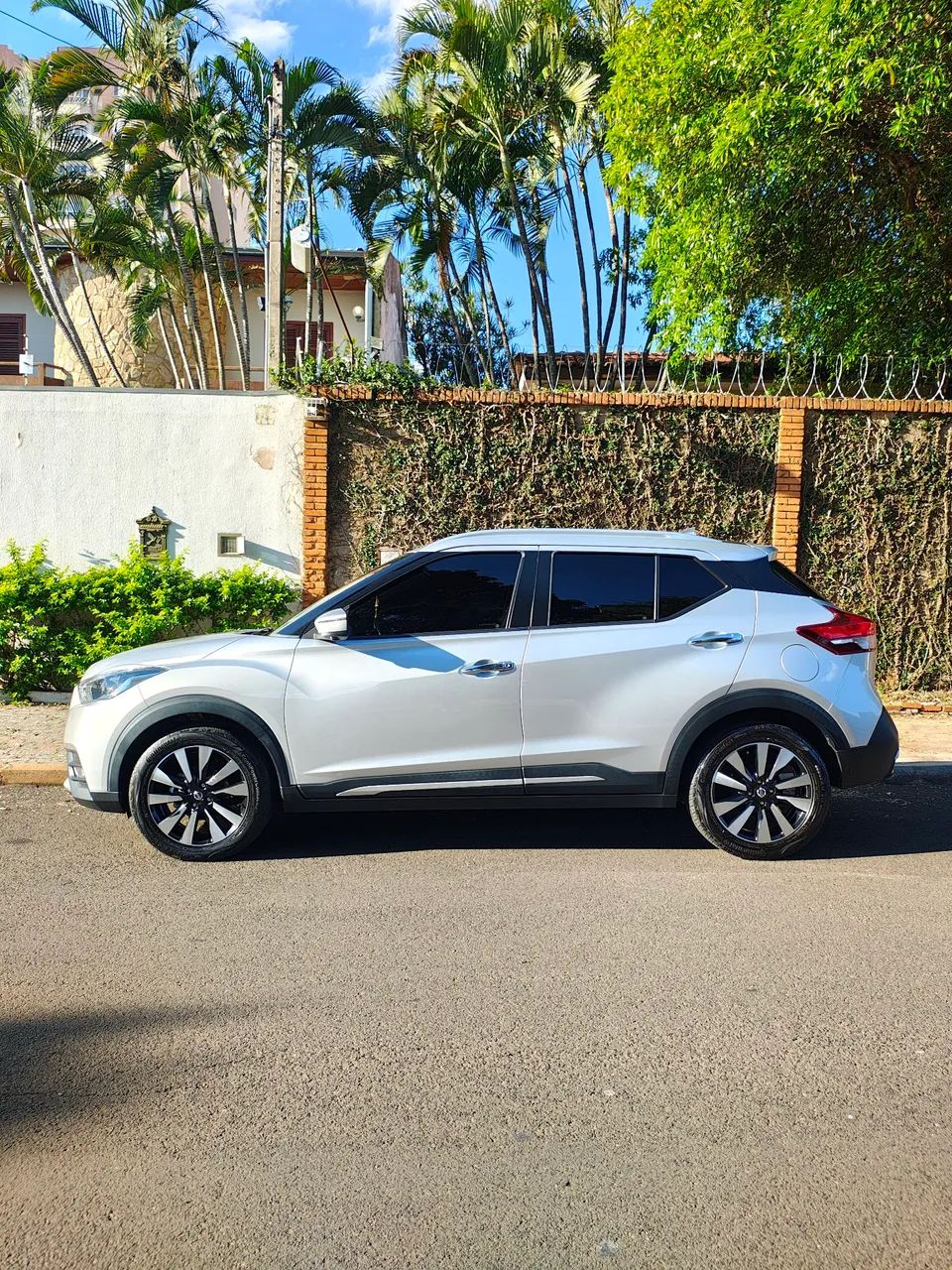 NISSAN KICKS SL 2018 COM APENAS 69 MIL KM IMPECÁVEL  - Foto 3