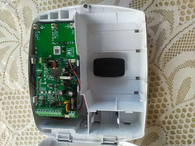 Central Choque Cerca Elétrica E Alarme Jfl Ecr-18 Plus - Foto 3