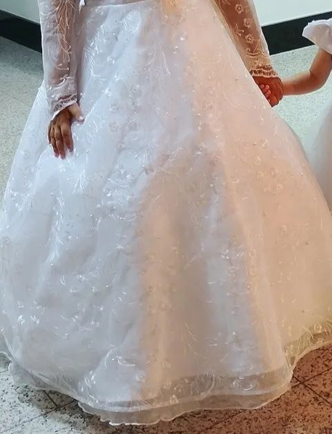 Vestido Daminha de Honra Godê com Cauda - Foto 2