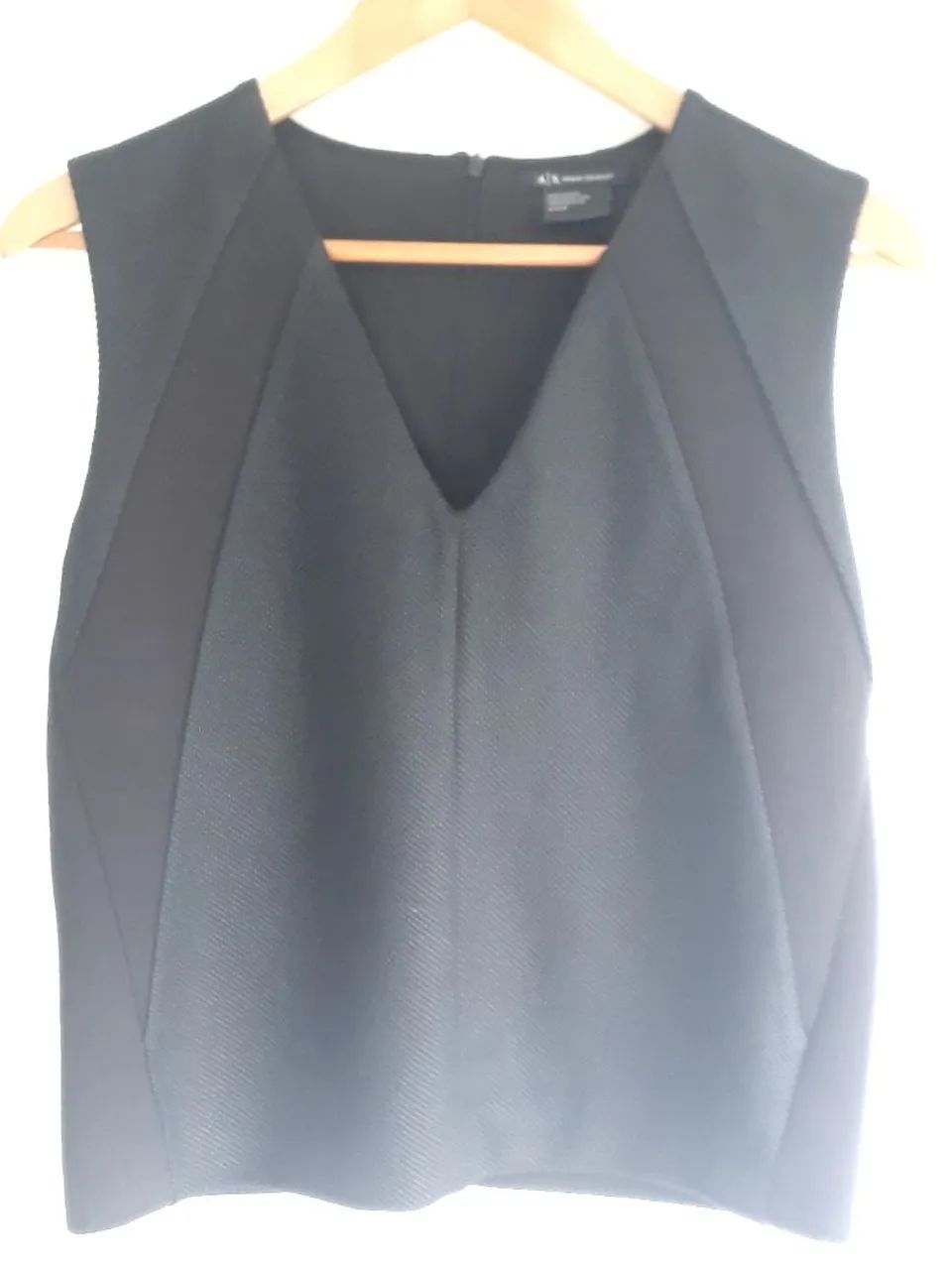 Blusa Armani Exchange M nova forrada zíper e  texturas diferentes - Foto 3