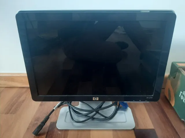 Vendo Monitor HP 17''
