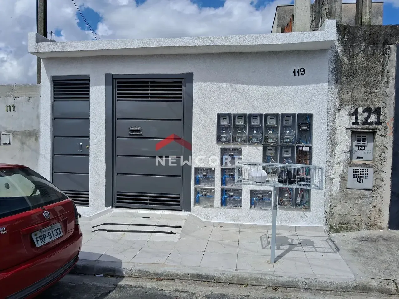 Studio em Rua Cristo Operário - Vila Brasileira - Mogi das Cruzes/SP