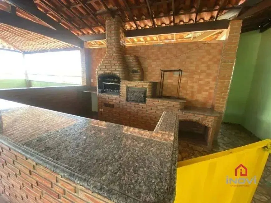 Casa para locação | Bairro Santa Monica | 03 Quartos | Suite | R$2.800,00
