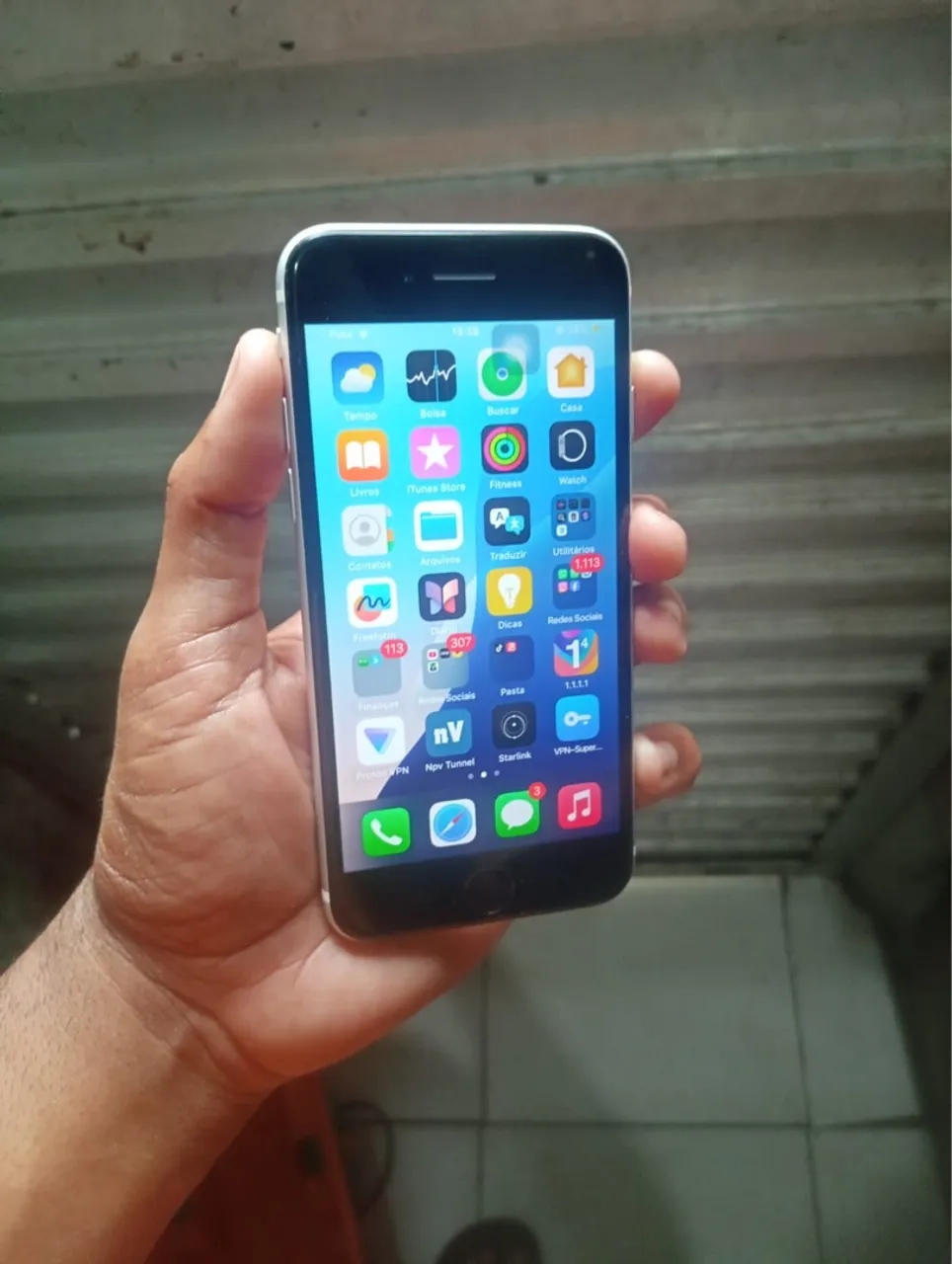 iPhone SE 2020