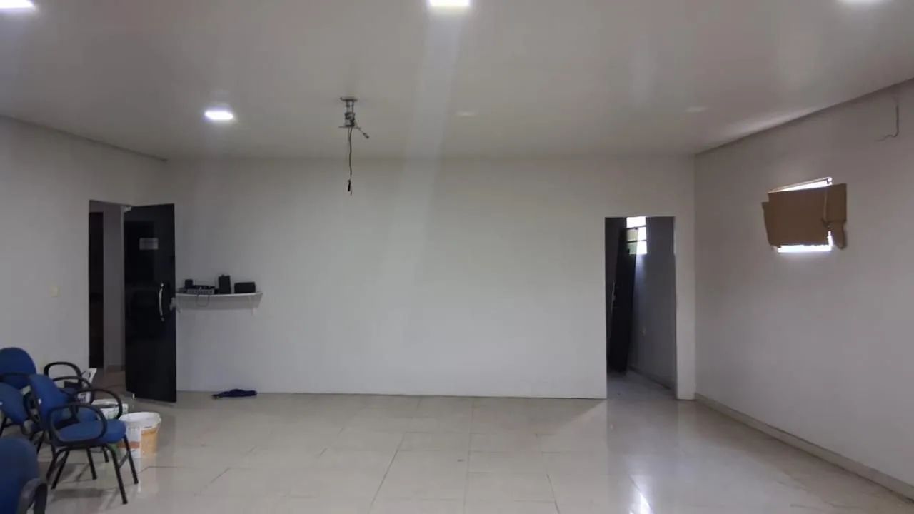 Alugo GALPÃO de 1.700m²  próximo ao aeroporto. - Foto 5