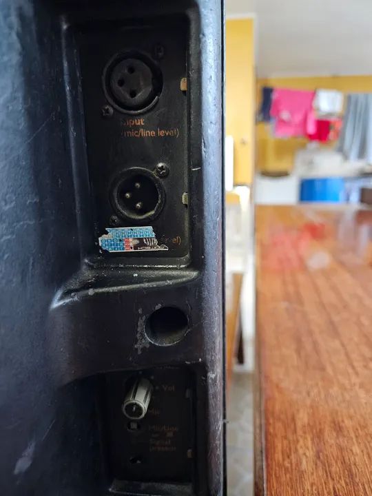 Caixa ativa JBL EON Power15 - raridade - Foto 2