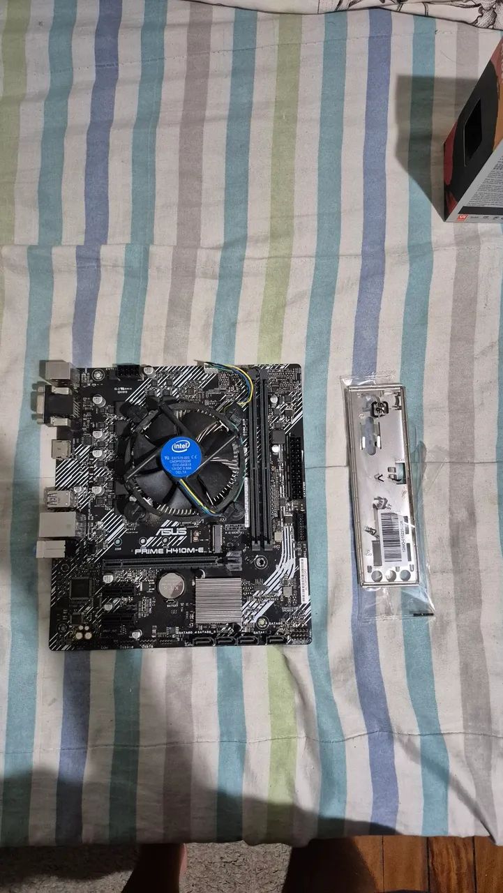 Placa-Mãe ASUS PRIME H410M-E+ I3 10100f+Cooler