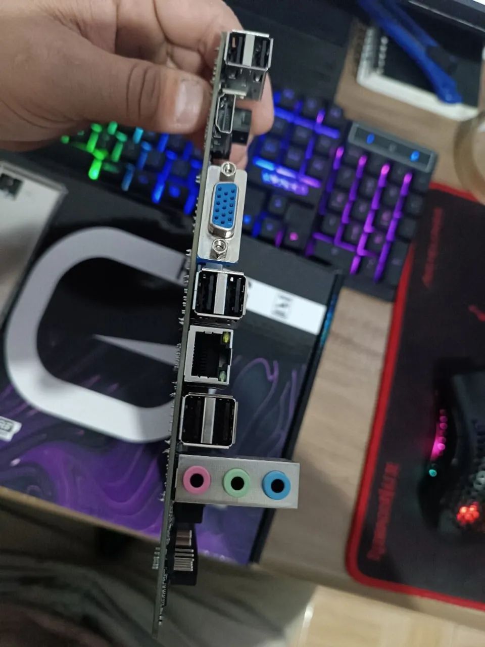 Placa Mãe ddr3 h61 *Defeito  - Foto 3