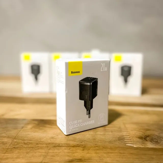 Carregador Baseus Cube PD 20W Tipo C