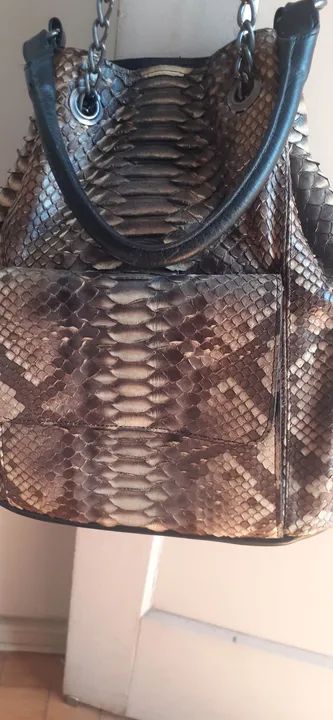 Bolsa de Ombro em Couro Python - Foto 2