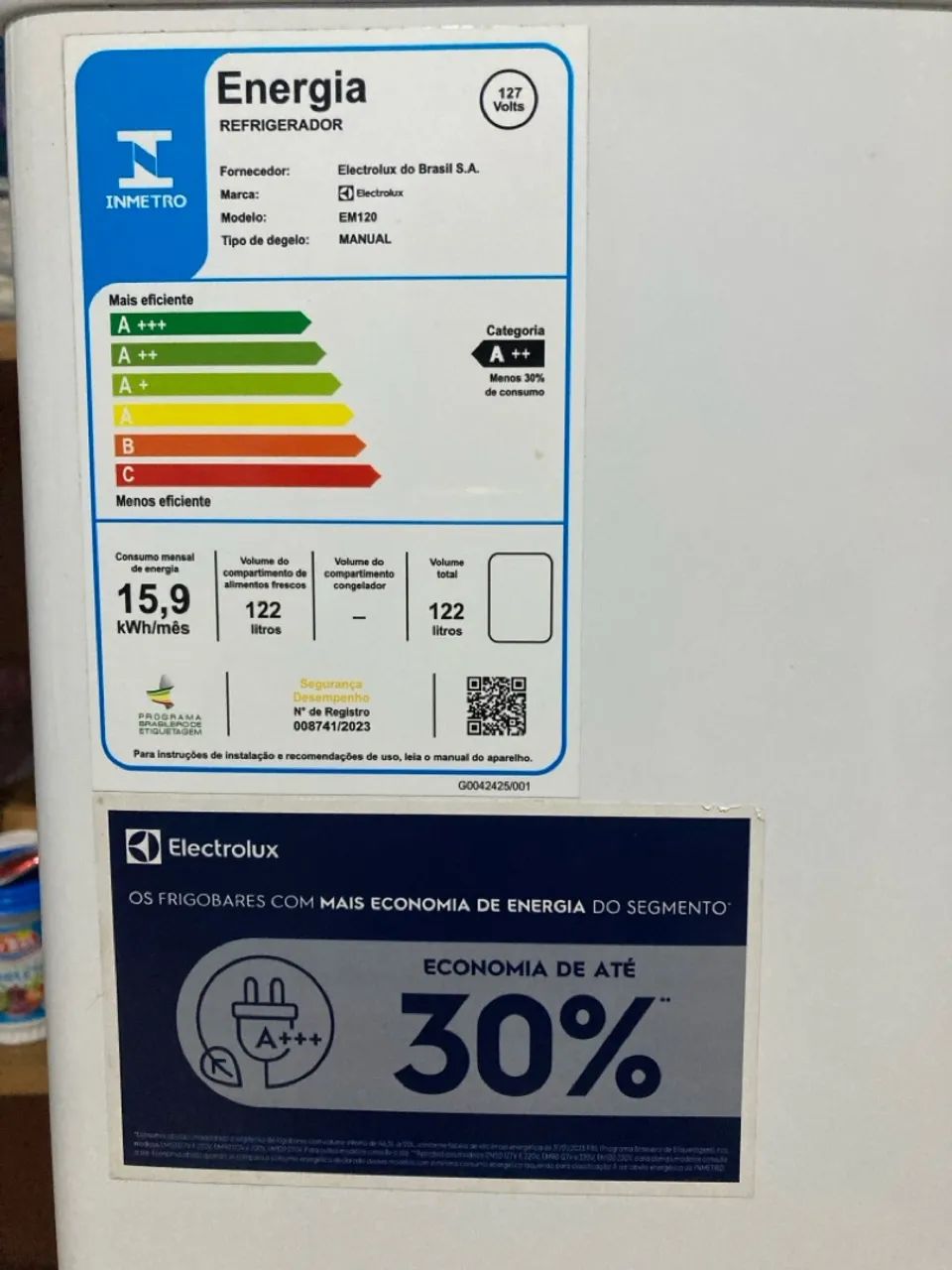 Frigobar Electrolux EM120 - A+++ de Economia!
