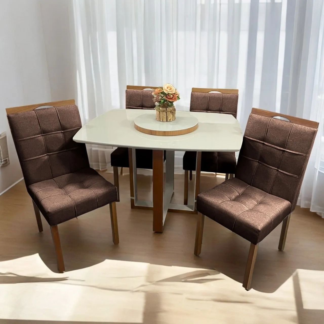 Mesa de Jantar 120×90 com 4 Cadeiras Sara tt32 - Foto 5